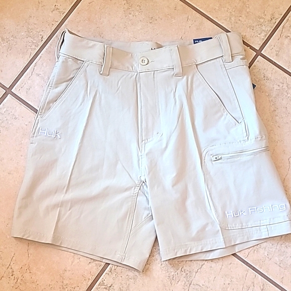 HUK men's fishing shorts - Picture 1 of 10